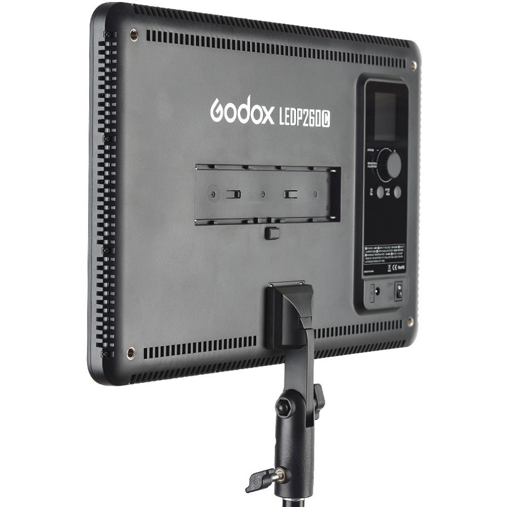 Đèn Godox Professional Video Light LEDP260C -3300-5200k